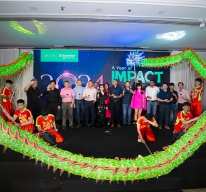 SCHNEIDER ELECTRIC - A YEAR OF IMPACT THE MARKERS