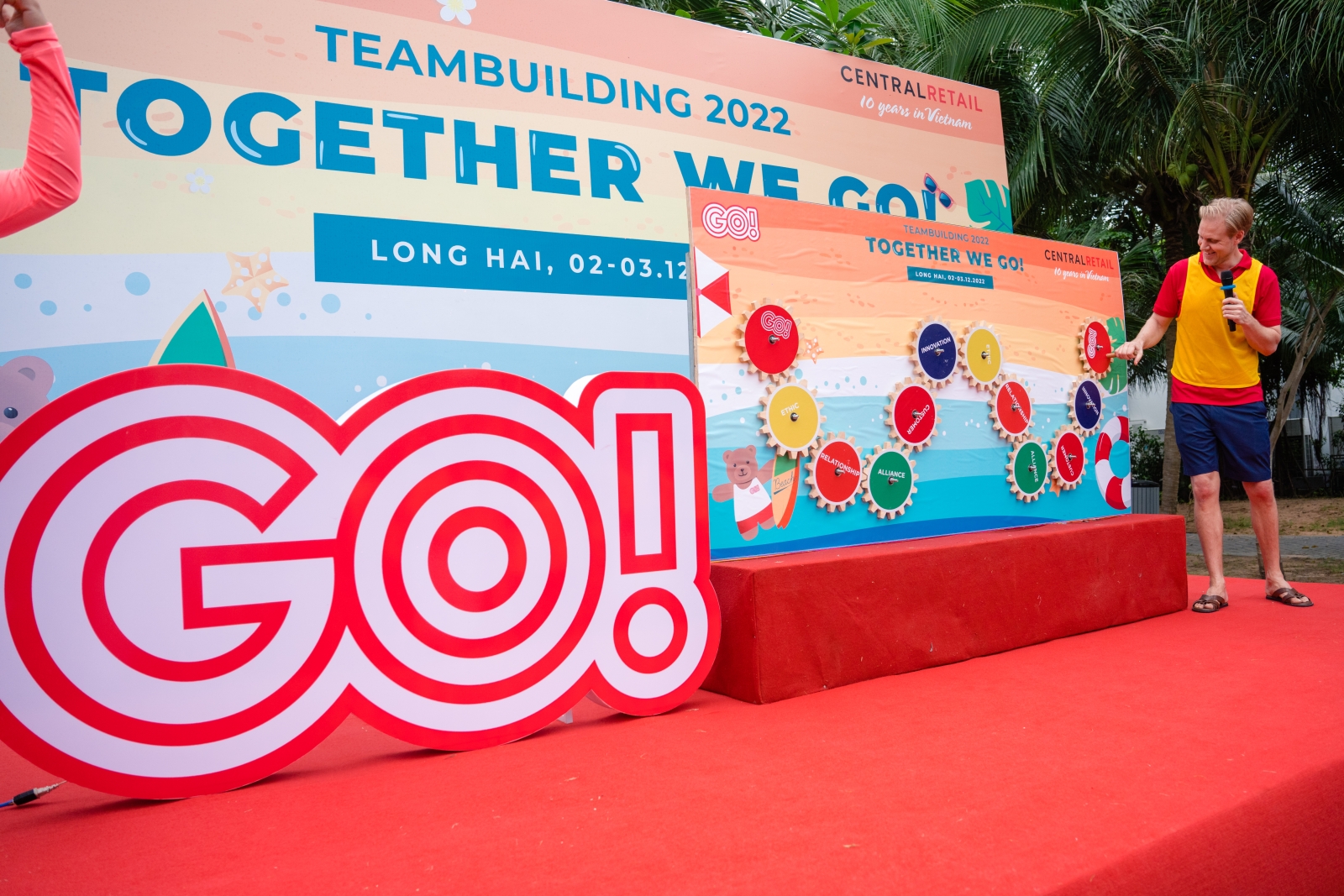 GO! - "TOGETHER WE GO" LONG HAI 